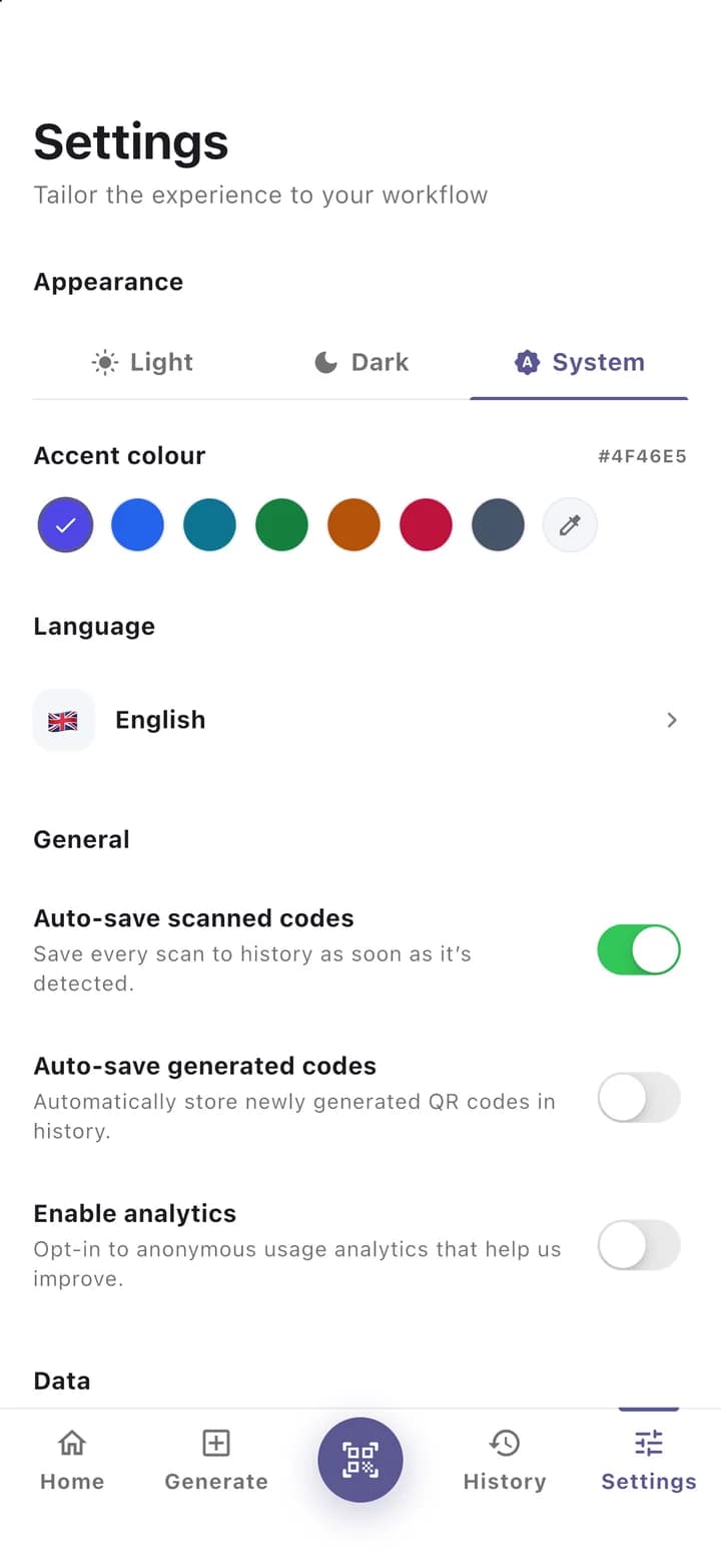 Settings screen with language, theme and privacy controls